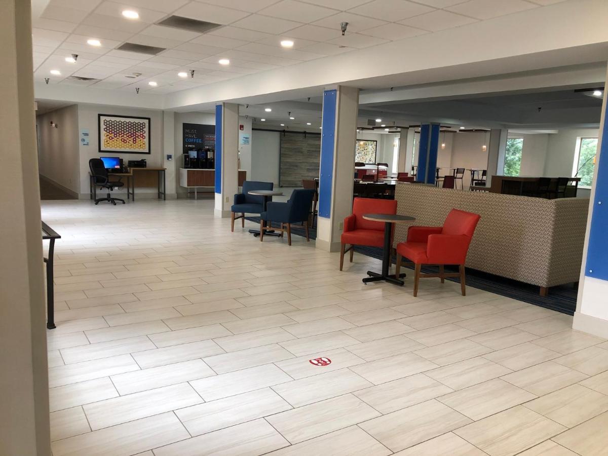 Holiday Inn Express And Suites Pittsburgh West Mifflin By Ihg Bagian luar foto