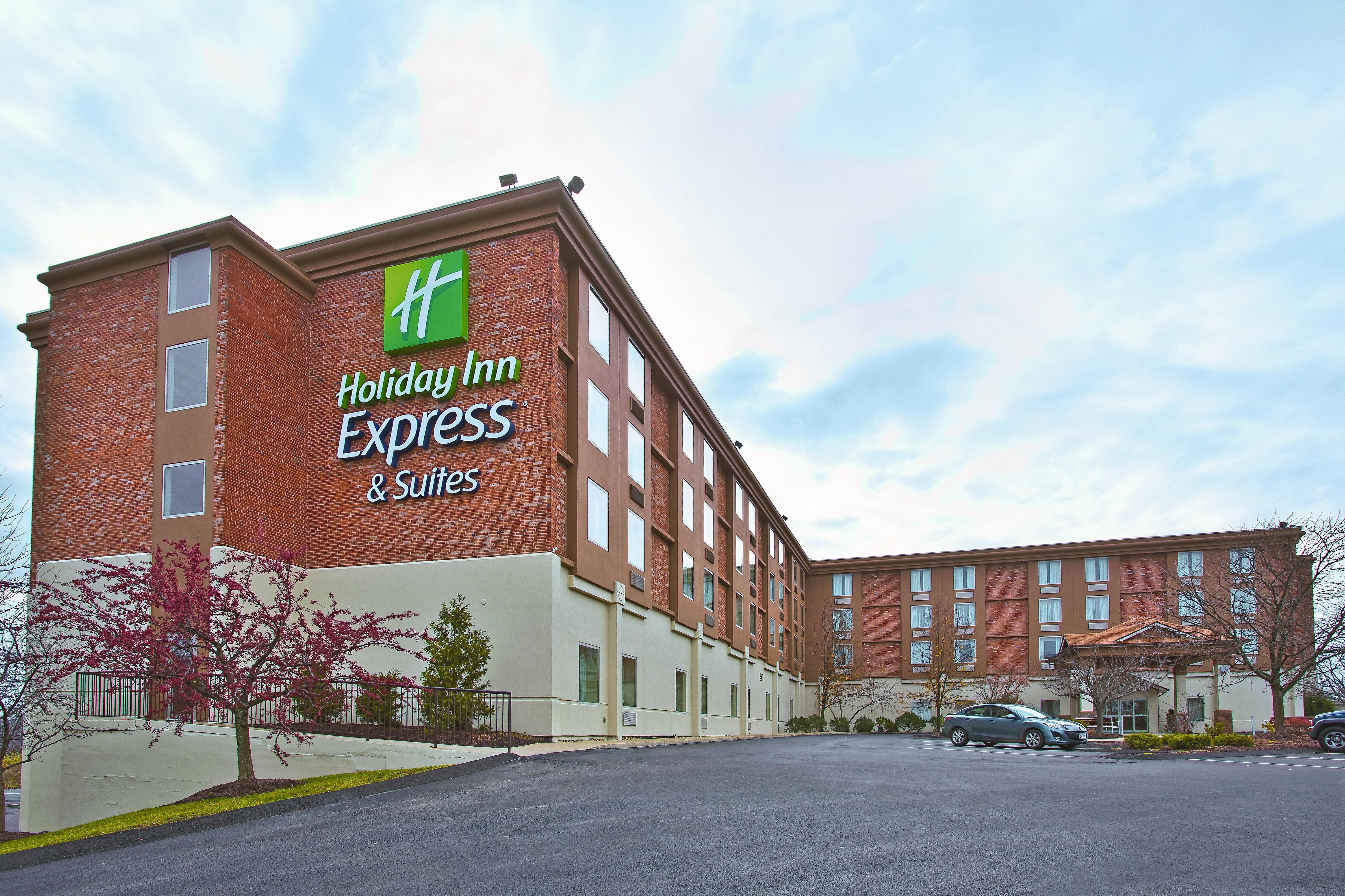 Holiday Inn Express And Suites Pittsburgh West Mifflin By Ihg Bagian luar foto