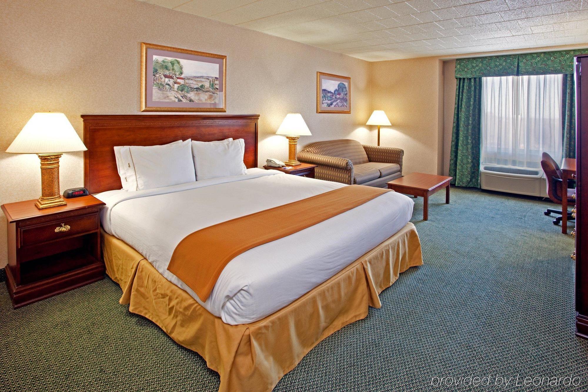 Holiday Inn Express And Suites Pittsburgh West Mifflin By Ihg Bagian luar foto