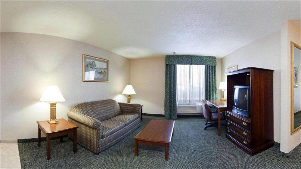 Holiday Inn Express And Suites Pittsburgh West Mifflin By Ihg Bagian luar foto